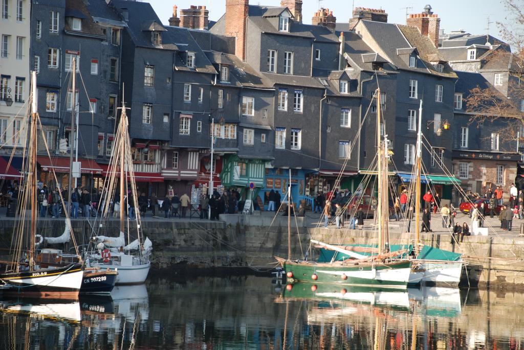 Appartement Du Port De Honfleur Exterior foto